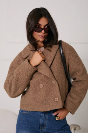 KURTKA Z BUKLI Z DWURZĘDOEYM ZAPIĘCIEM-Beż